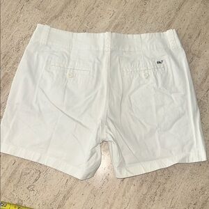 VINEYARD VINES 5 Inch Every Day Shorts Crisp White Fat Front with Pockets Sz 10